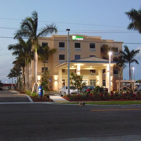Holiday Inn Express & Suites Boynton Beach West By Ihg Exteriér fotografie