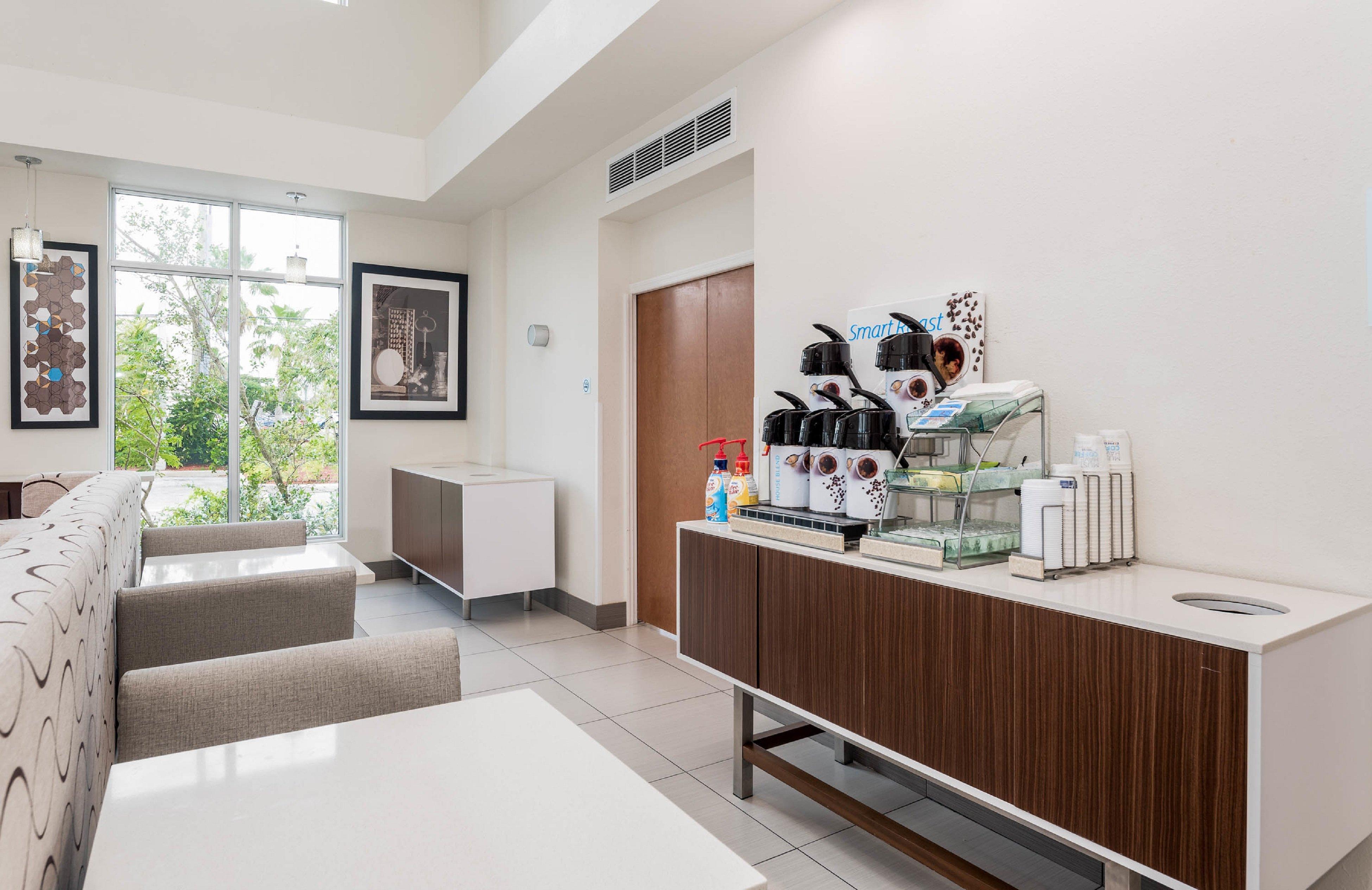 Holiday Inn Express & Suites Boynton Beach West By Ihg Exteriér fotografie