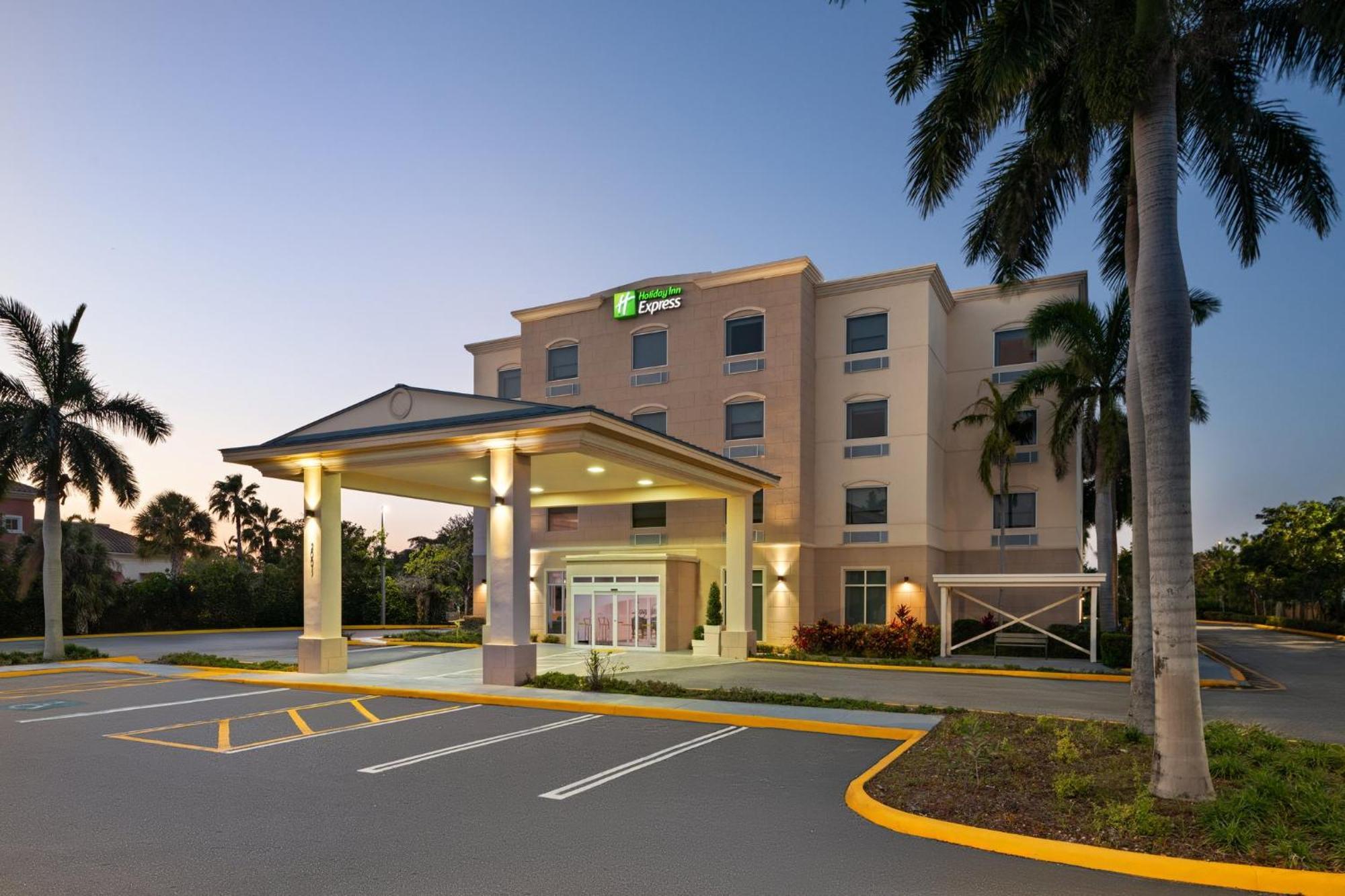 Holiday Inn Express & Suites Boynton Beach West By Ihg Exteriér fotografie