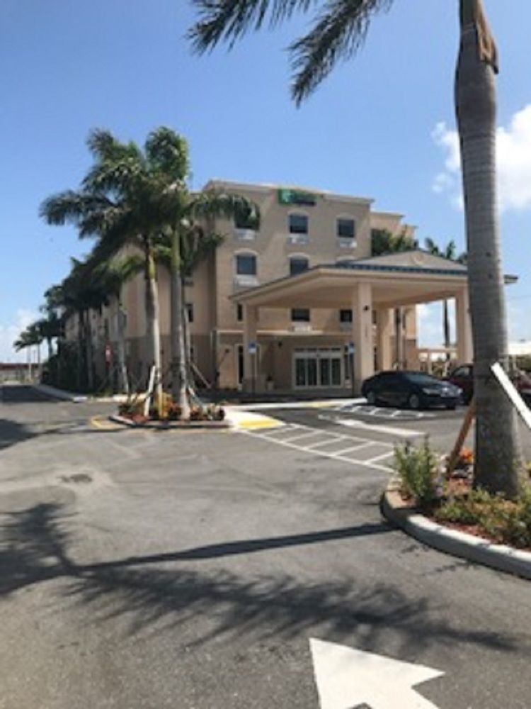 Holiday Inn Express & Suites Boynton Beach West By Ihg Exteriér fotografie